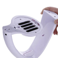 Lampe projecteur arc-en-ciel – compartiment à 4 piles AAA sous la lampe