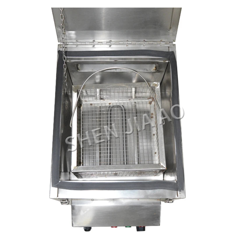 Machine à glace sèche en inox – coffre ouvert avec le panier à glace sèche