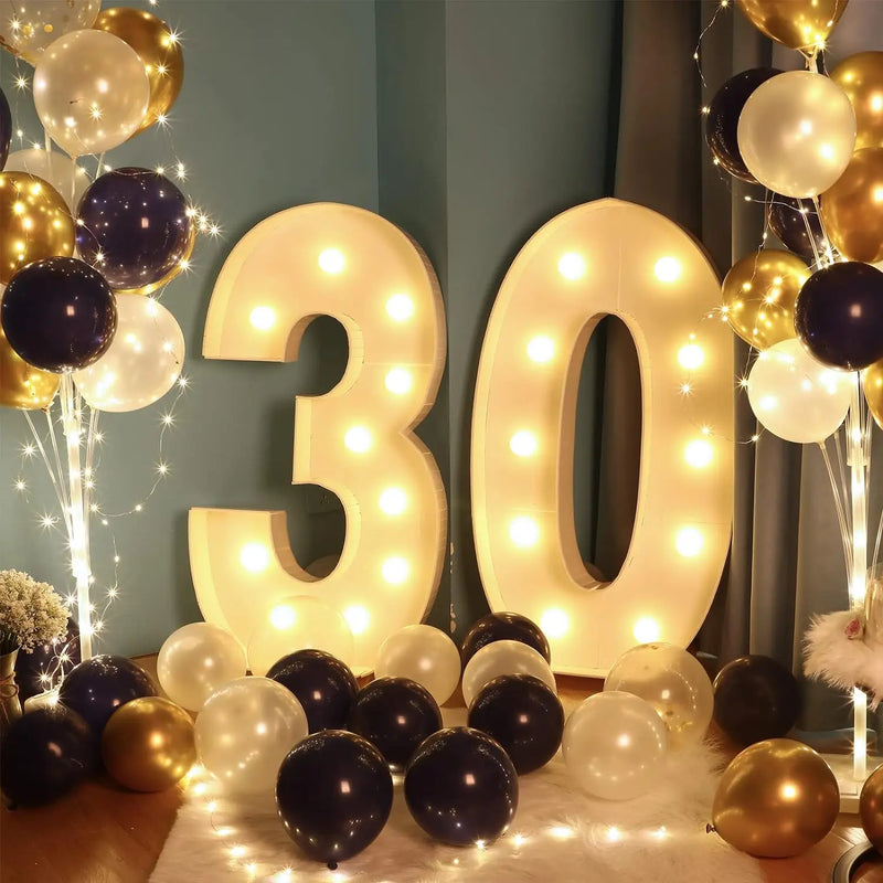 Chiffres lumineux géants 120 cm en carton mousse, blanc chaud ou blanc froid
