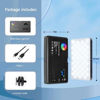Panneau LED vidéo RGB de poche – version avec adaptateur sabot universel : panneau, câble USB Type-C et adaptateur