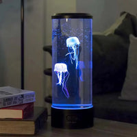 Lampe méduse LED – méduses éclairées en bleu sur un bureau