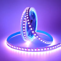 Ruban LED RGBW 4 en 1 de 5 m – ruban allumé en violet