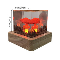 Lampe volcan ou champignon atomique en résine LED – dimensions du cube : 5 x 5 cm