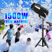 Machine à mousse 1500 W – canon sur trépied et enfants dans la mousse