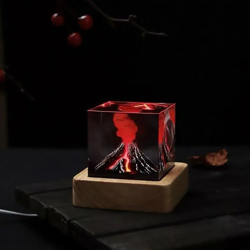 Lampe volcan ou champignon atomique en résine LED – cube à volcan en éruption sur socle en bois