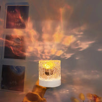 Lampe cristal ondulation d'eau – lampe cristal ronde et reflets sur le mur