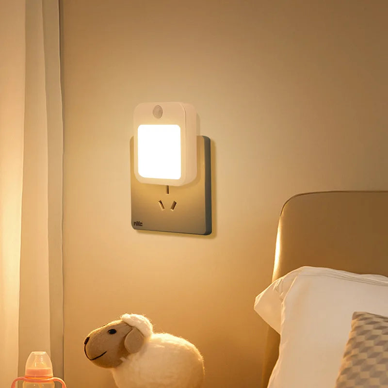 Veilleuse à détecteur de mouvement – veilleuse allumée dans une chambre d'enfant