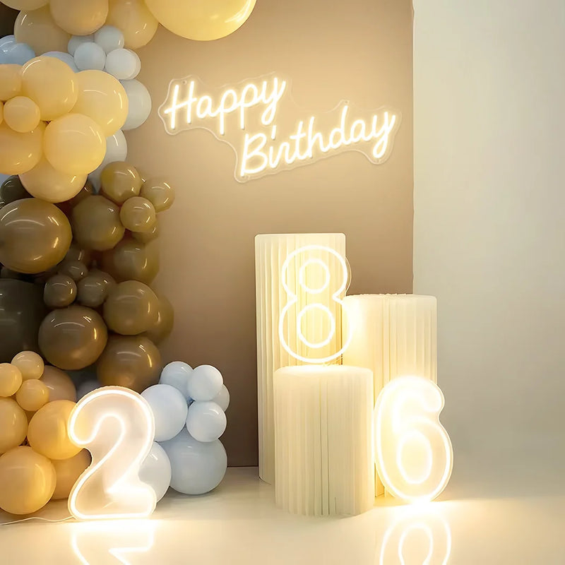 Chiffre néon LED blanc chaud – chiffres 2, 6 et 8 en décor d'anniversaire avec ballons