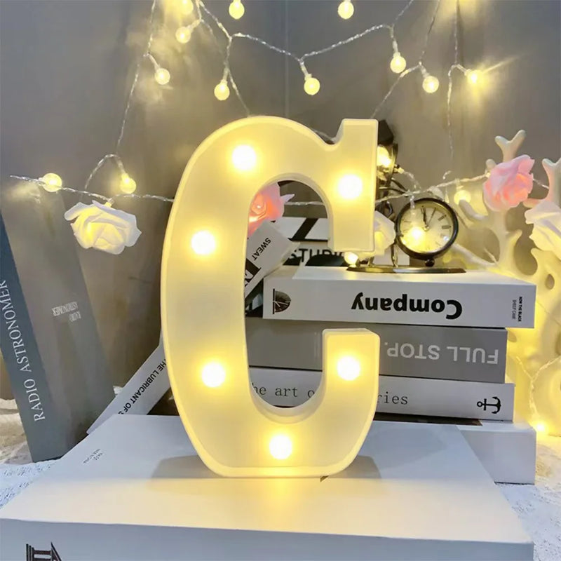 Lettre lumineuse LED 16 cm à piles, A à Z, esperluette et cœur rouge