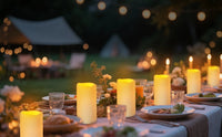 Bougies pilier LED ivoire – table de fête en plein air éclairée de bougies pilier