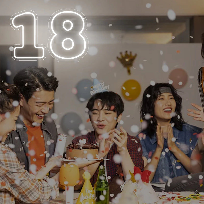 Chiffre néon LED blanc – chiffres 1 et 8 pour un anniversaire de 18 ans