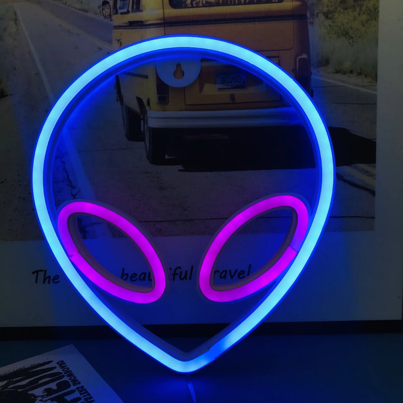 Néon LED déco gaming et chambre, 23 motifs au choix, piles ou USB