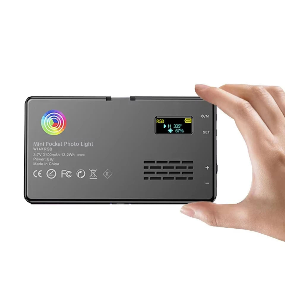 Panneau LED vidéo RGB de poche rechargeable, 8 W
