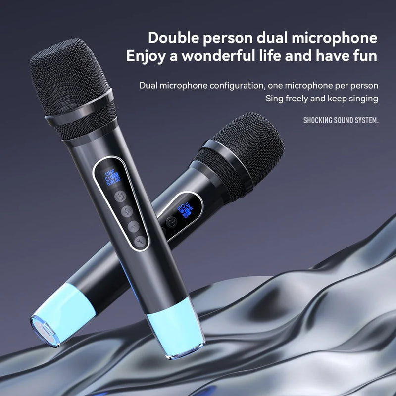 Boombox karaoké Bluetooth – gros plan sur les deux micros sans fil à afficheur