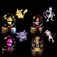 Lampe 3D Pokémon – Pikachu, Mewtwo, Mew et Ectoplasma dans leurs boules de cristal