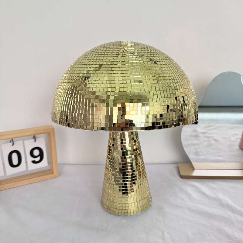 Boule à facettes déco champignon – coloris doré