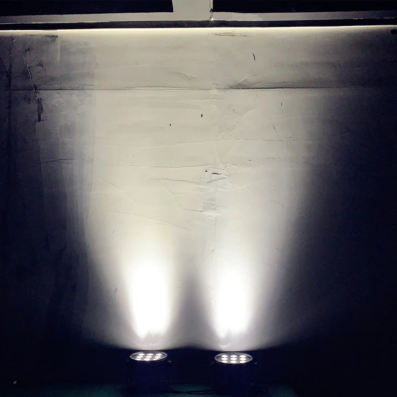 PAR LED plat 18 LED – lavage de mur en blanc par deux projecteurs