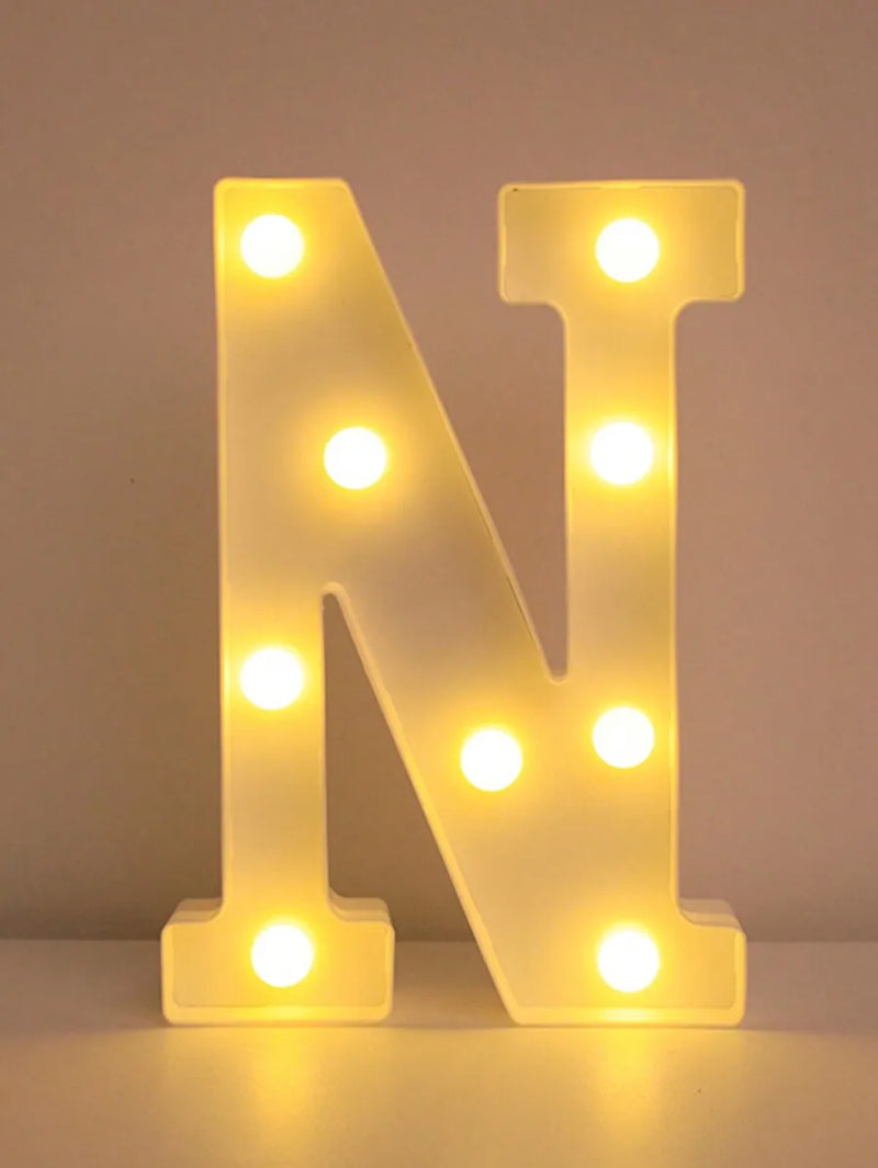 Lettre lumineuse LED 22 cm à piles, A à Z et 0 à 9
