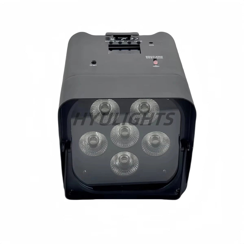 Uplight PAR LED sur batterie 6 x 18 W – vue de face avec les six LED