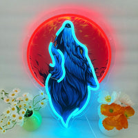 Néon loup et lune rouge – vue 3