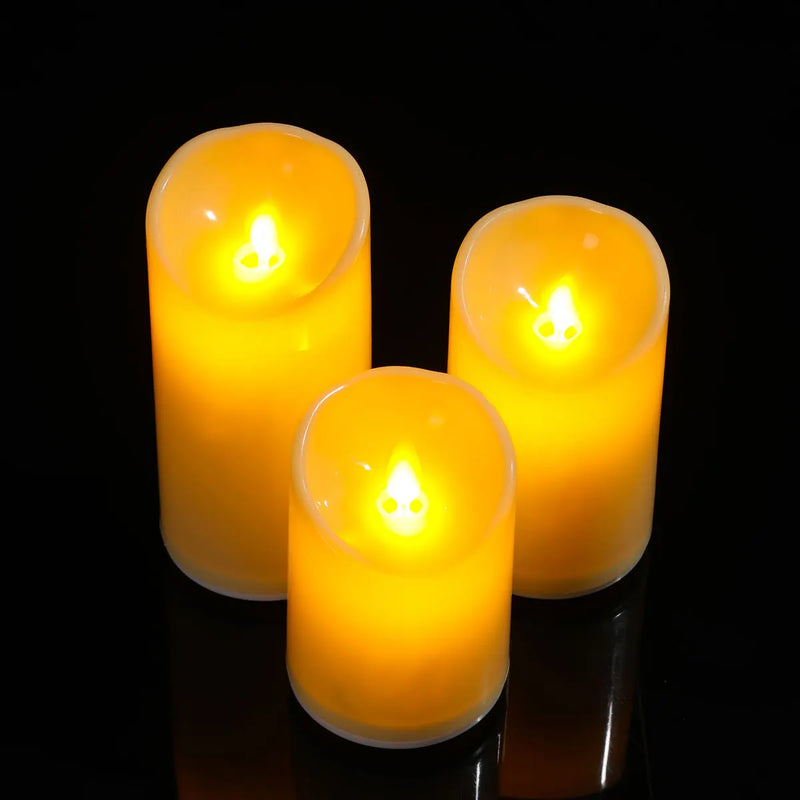 Bougies LED à mèche mobile – 3 bougies allumées, lumière jaune chaude