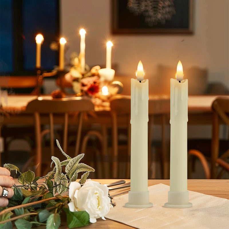 Bougies LED coniques – bougies allumées sur une table dressée
