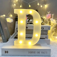 Lettre lumineuse LED 16 cm à piles, A à Z, esperluette et cœur rouge