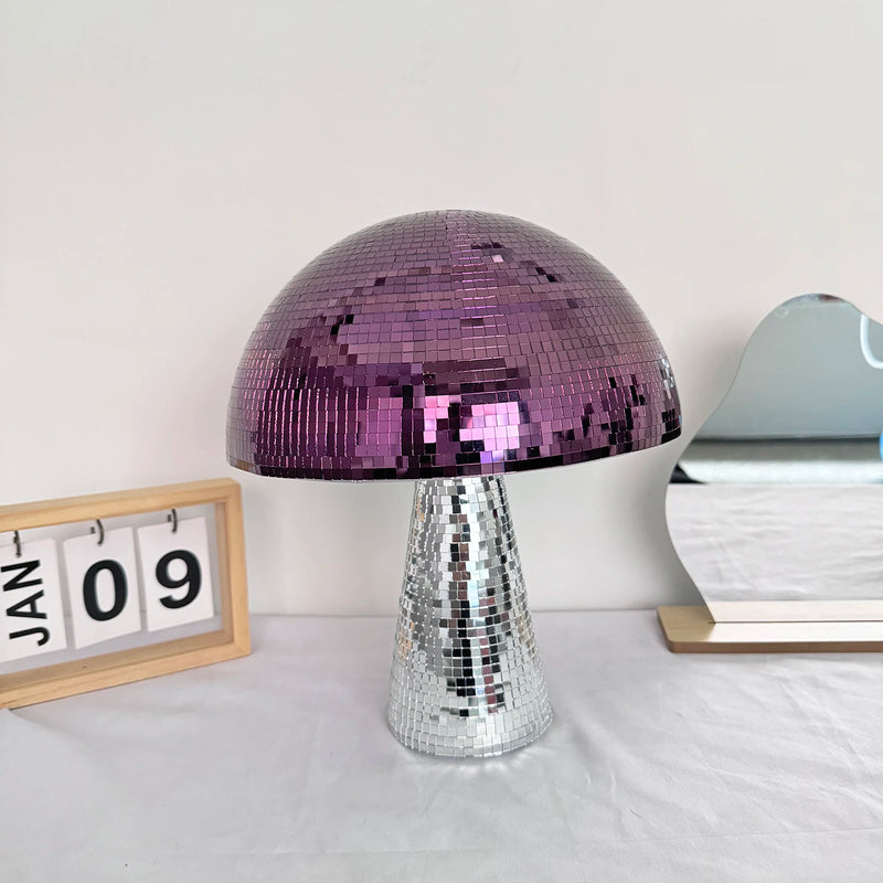Boule à facettes déco champignon – coloris violet et argenté