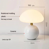 Lampe champignon en céramique – dimensions de 22 x 19,3 cm, pied blanc et abat-jour en plastique