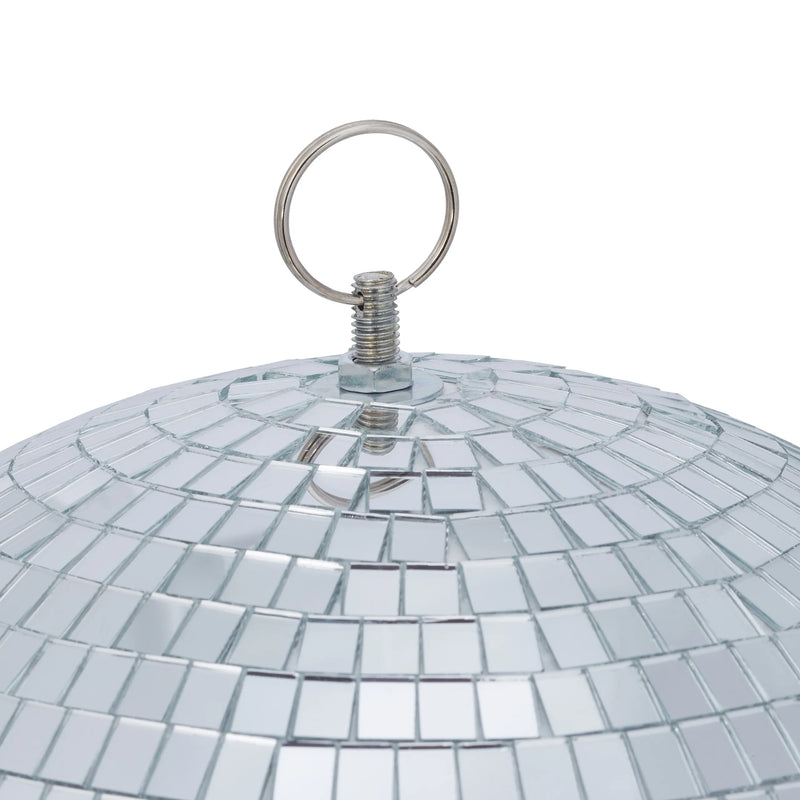 Boule disco argentée 30 cm – détail de l'œillet métallique de suspension