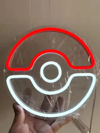 Néon Pokéball – enseigne dans son film de protection, vue de face