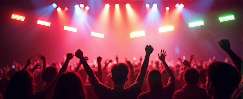 Projecteur mural LED COB 120 W – concert avec des projecteurs LED en rampe