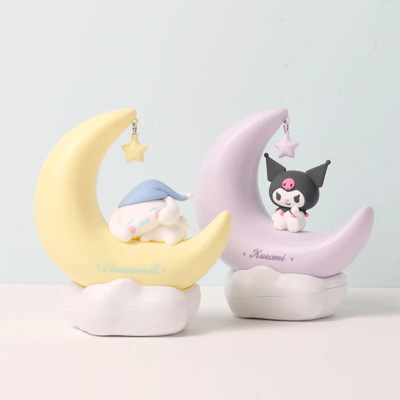 Veilleuse lune Sanrio – Cinnamoroll et Kuromi sur leur croissant de lune