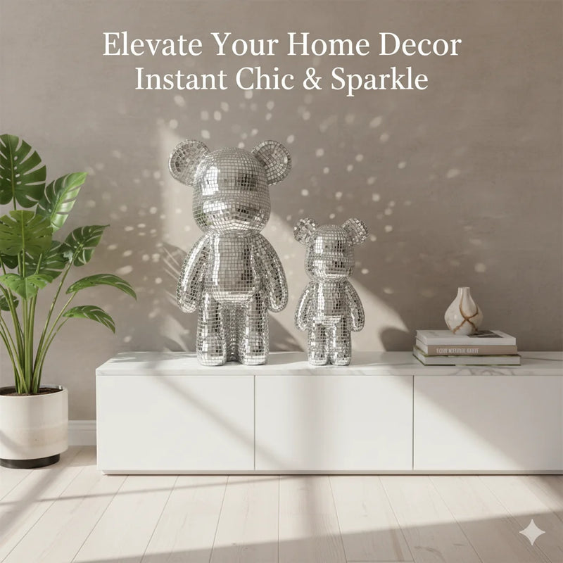 Ours disco en miroir – ours disco en décoration sur un meuble de salon