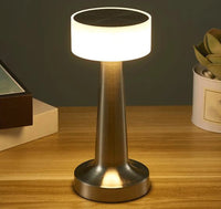 Lampe de table sans fil à pied évasé – version à tête cylindrique, argenté