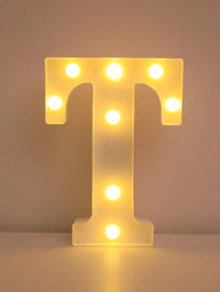 Lettre lumineuse LED 22 cm à piles, A à Z et 0 à 9
