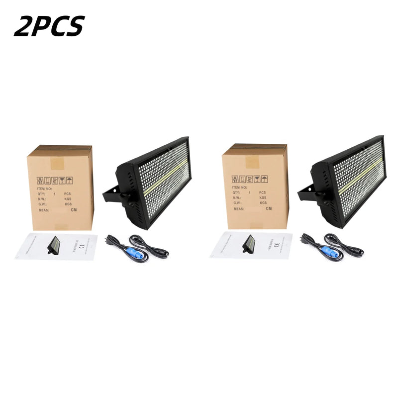Lot de 2 stroboscopes LED 200 W – deux appareils avec leurs cartons, manuels et câbles