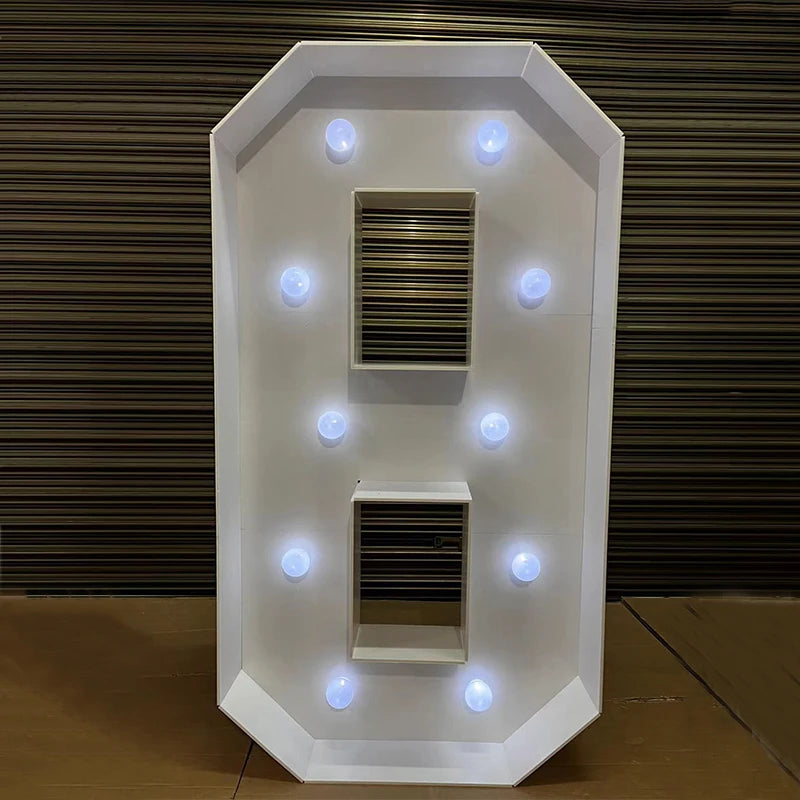 Chiffres lumineux géants 120 cm en carton mousse, blanc chaud ou blanc froid