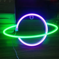 Néon LED déco gaming et chambre, 23 motifs au choix, piles ou USB