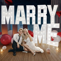 Lettres lumineuses géantes LOVE, BABY ou MARRY ME à piles, 91 ou 120 cm