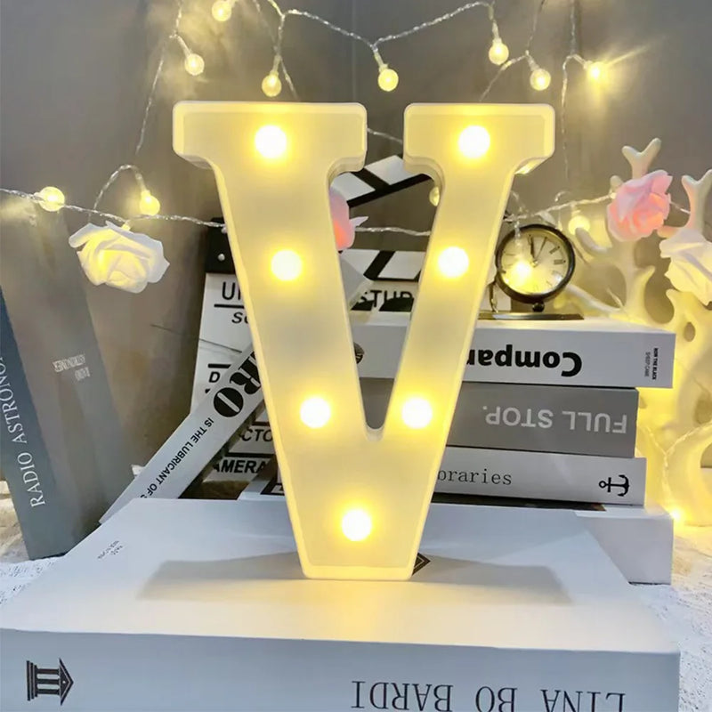 Lettre lumineuse LED 16 cm à piles, A à Z, esperluette et cœur rouge