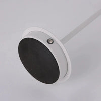 Lampe de table sans fil à chapeau conique – dessous du socle avec pastille antidérapante