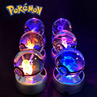Lampe 3D Pokémon – boules de cristal Pokémon allumées en couleurs