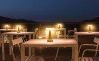 Lampe de table sans fil à pied évasé – tables de terrasse éclairées le soir