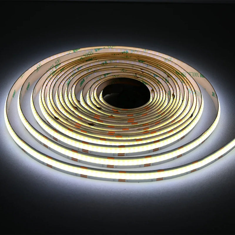 Ruban LED COB CCT 12 V – rouleau allumé en blanc neutre