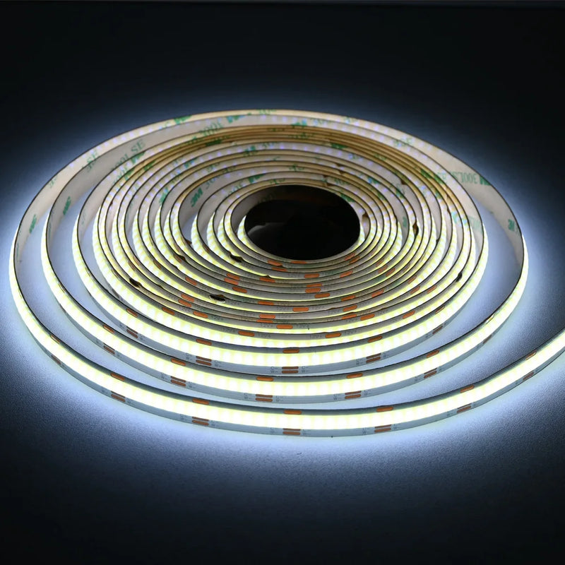Ruban LED COB CCT 12 V – rouleau allumé en blanc froid