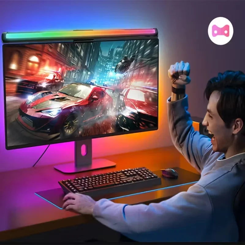 Barre lumineuse écran tactile – barre RGB allumée au-dessus d'un écran de jeu, joueur au clavier