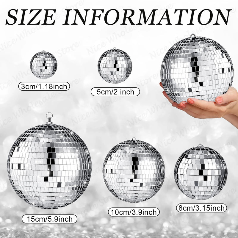 Boule à facettes argentée déco – comparaison des diamètres de 3 à 15 cm