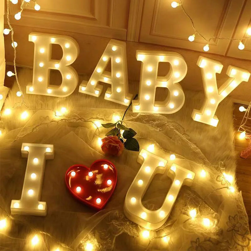 Lettre lumineuse LED 16 cm à piles, A à Z, esperluette et cœur rouge