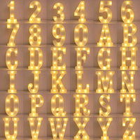 Lettre lumineuse LED 22 cm à piles, A à Z et 0 à 9